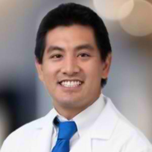 Dr. Cruz headshot